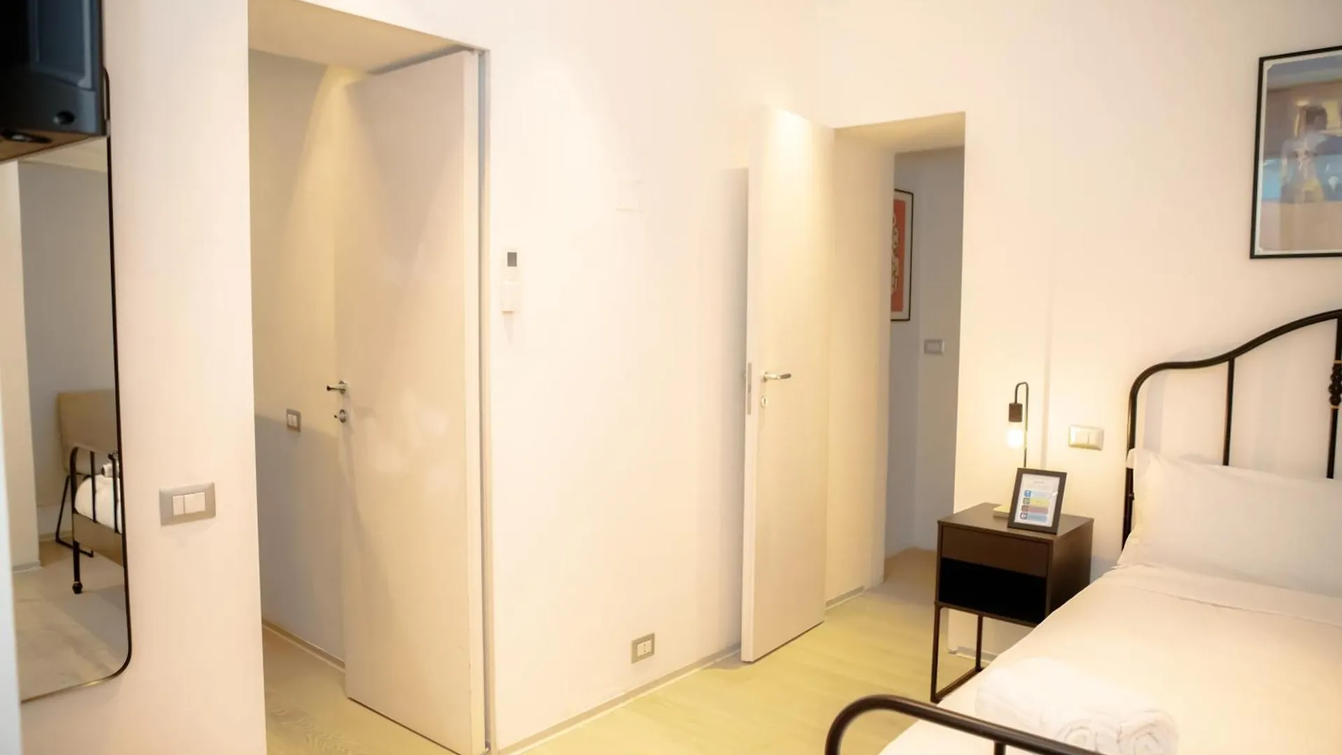 Magikrooms Kandy Roma Daire