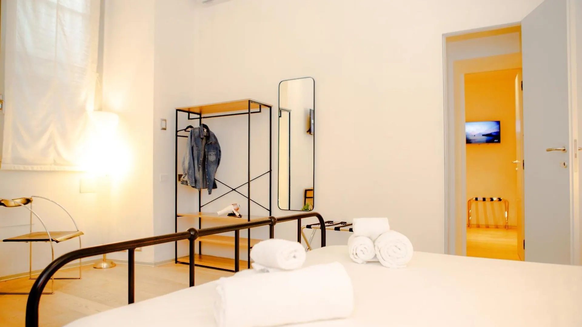 Daire Magikrooms Kandy Roma