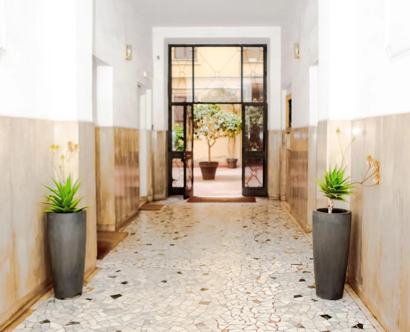 Apartment Magikrooms Kandy Rom Italien